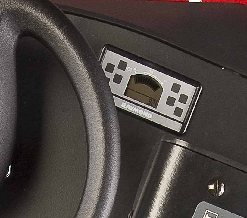 Raymond 8900 Riding Pallet Truck battery state of charge display