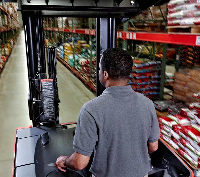 Raymond reach lift, forklift truck